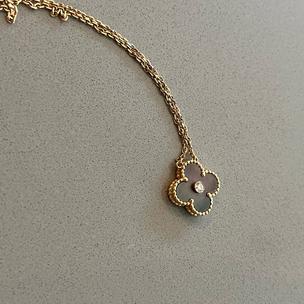 Van Cleef & Arpels Gold and Black Clover Necklace